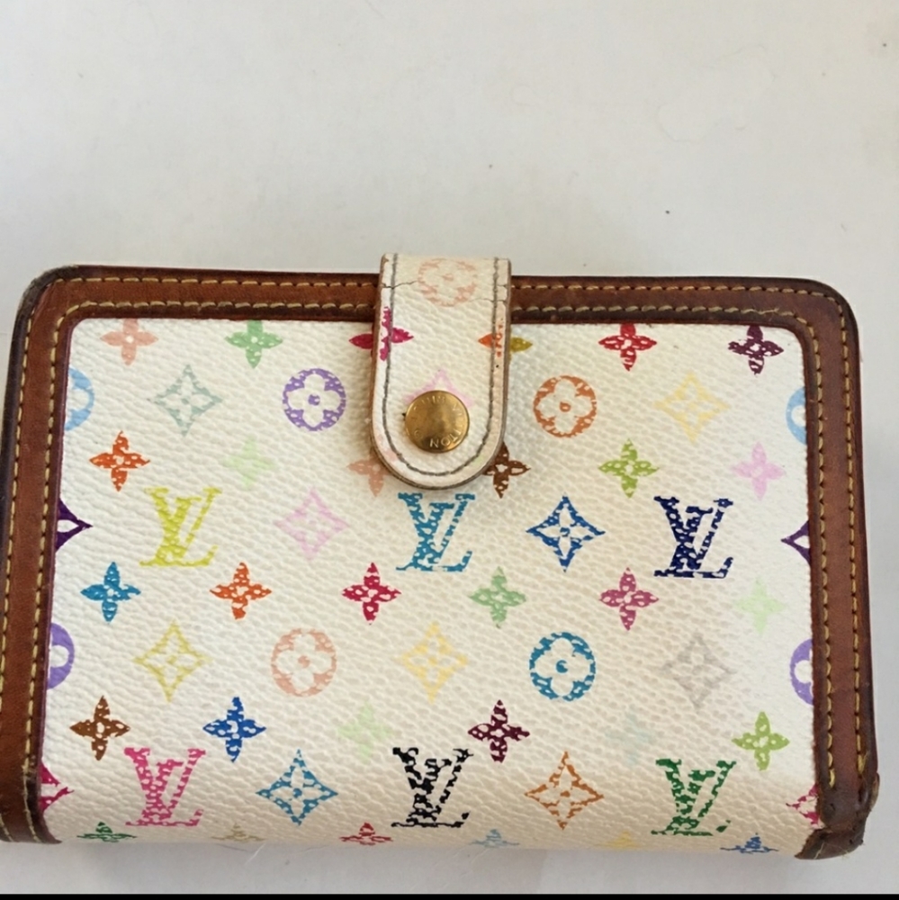 AUTHENTIC LOUIS VUITTON VIENNOIS WALLET